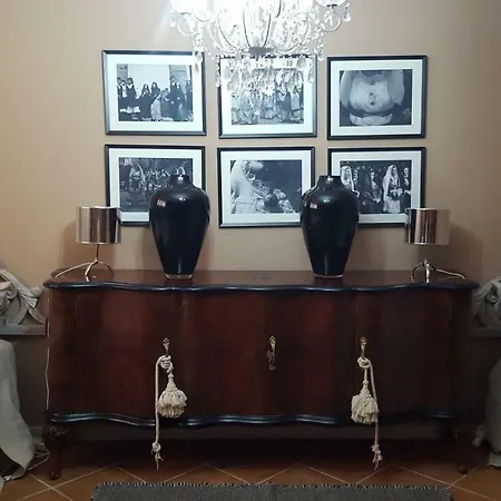 La Dedola Apartment *